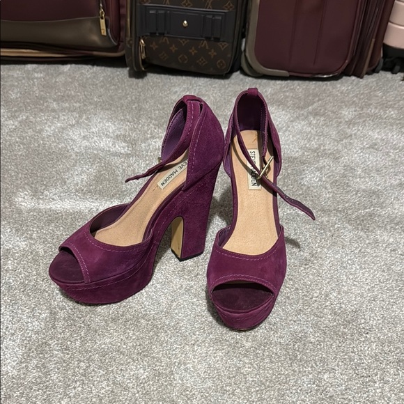 Steve Madden Purple Platform Heels with Ankle Strap - Picture 1 of 2